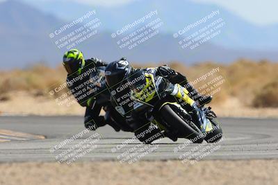 media/Mar-21-2025-CVMA Friday Practice (Fri) [[30cd4fe323]]/5-Racer 4/Session 4 (Turn 16)/